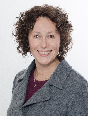 Dr. Simone Hassler